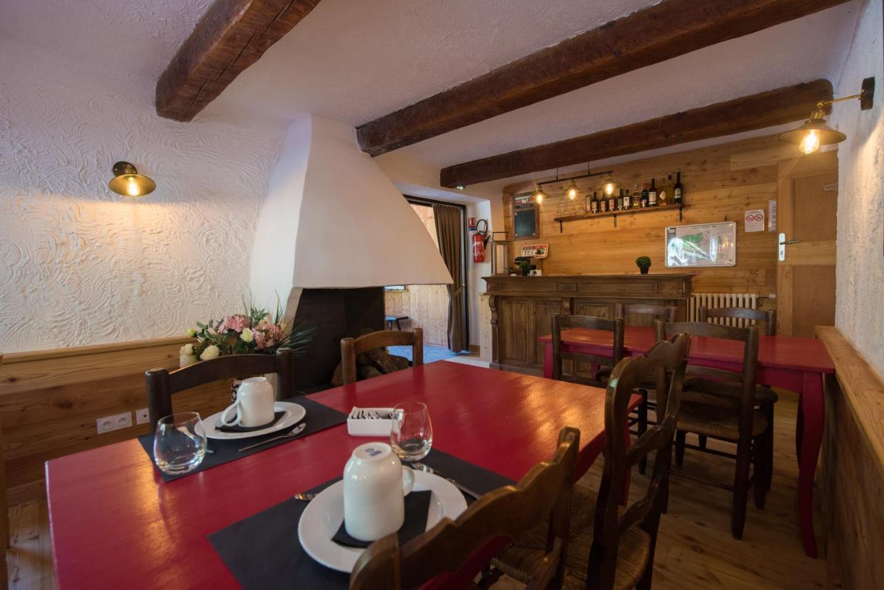 Auberge Du Bachelard Uvernet-Fours Exteriör bild